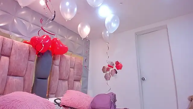 Charlotte Ice1 online show from February 16, 2026, 3:41 pm