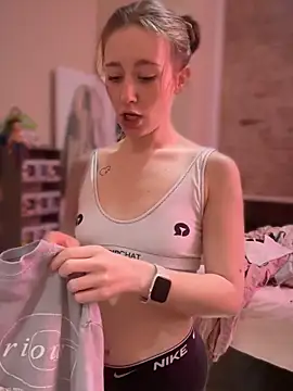 sage  marie online show from February 7, 2025, 4:56 pm