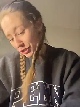 sage  marie online show from March 4, 2025, 7:54 pm