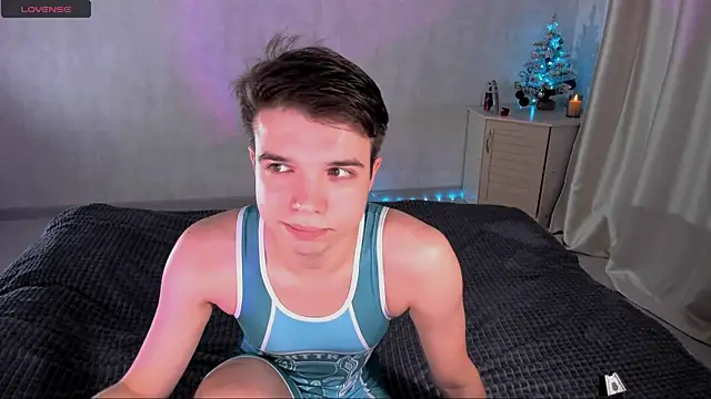 tailer  online show from December 19, 2025, 7:43 pm