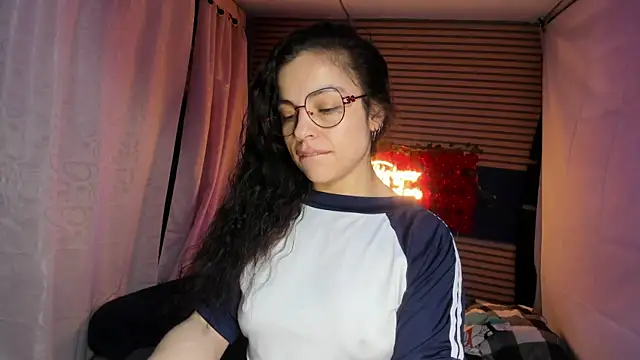 rosse 2504 online show from January 18, 2026, 9:35 am