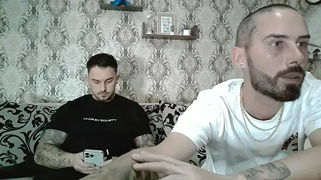 Snapshot of Jonmusclemaster chatting on March 16, 2025, 9:05 pm Jonmusclemaster online show from March 16, 2025, 9:05 pm