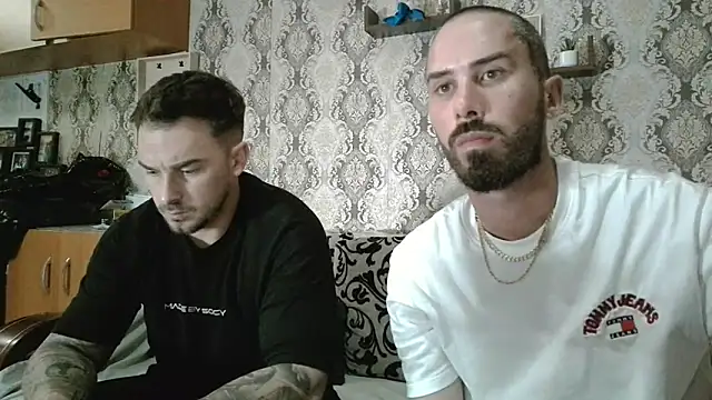 Snapshot of Jonmusclemaster chatting on March 17, 2025, 8:51 pm Jonmusclemaster online show from March 17, 2025, 8:51 pm