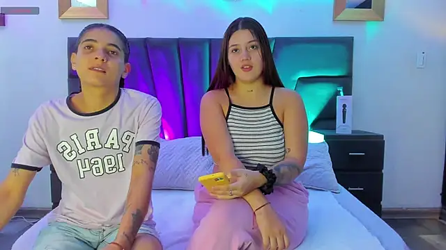 AndreaAndKarina online show from January 17, 2025, 12:21 pm