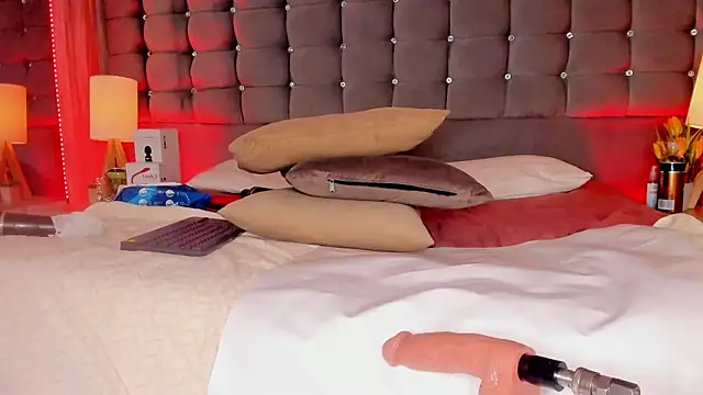 Poacahontasfg online show from February 11, 2025, 10:04 am