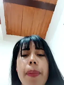  andrea30 online show from March 4, 2025, 3:48 pm