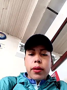  andrea30 online show from October 6, 2025, 11:07 am