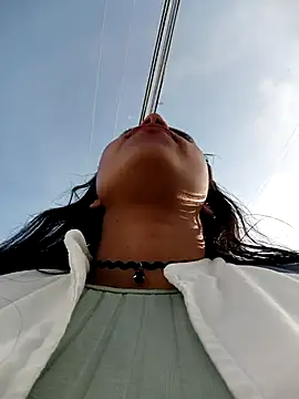  andrea30 online show from October 15, 2025, 12:16 pm