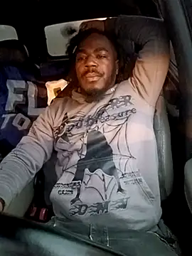 Snapshot of MRHANDSOME3800 chatting on March 16, 2025, 11:27 am MRHANDSOME3800 online show from March 16, 2025, 11:27 am