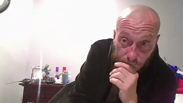Snapshot of deepinnnnn chatting on March 22, 2026, 5:11 am deepinnnnn online show from March 22, 2026, 5:11 am