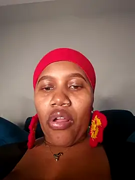 Snapshot of SquirtQueen222 chatting on November 28, 2025, 5:15 pm SquirtQueen222 online show from November 28, 2025, 5:15 pm