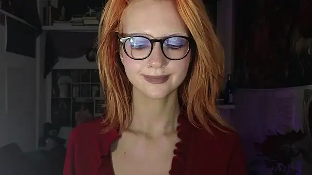 Snapshot of TatianaRomanov chatting on January 18, 2026, 10:57 pm TatianaRomanov online show from January 18, 2026, 10:57 pm