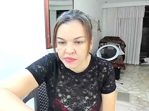 Snapshot of MarilynDavies chatting on September 26, 2025, 11:31 pm MarilynDavies online show from September 26, 2025, 11:31 pm