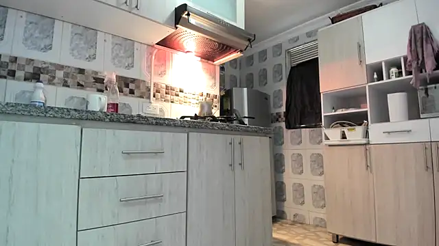 Snapshot of MarilynDavies chatting on October 12, 2025, 4:28 pm MarilynDavies online show from October 12, 2025, 4:28 pm