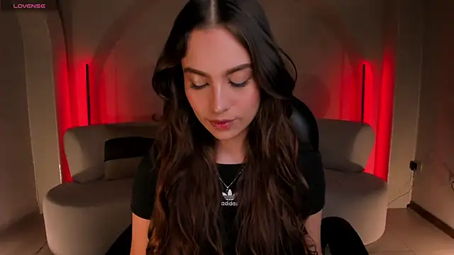 MarianneLane online show from December 15, 2025, 9:41 pm