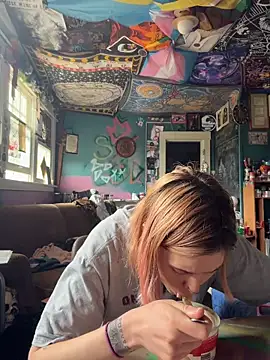 Esteem369 online show from April 2, 2026, 7:22 pm