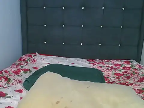 sandra sauvage online show from March 15, 2026, 12:55 pm