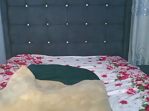 sandra sauvage online show from July 14, 2026, 7:24 am