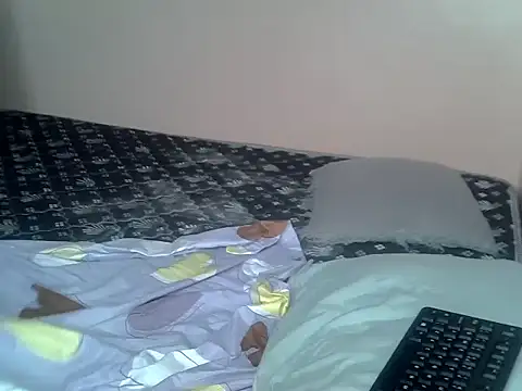 sweet rozie online show from April 5, 2026, 5:37 am