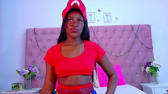 Snapshot of CoralHarrinson chatting on October 31, 2025, 9:16 pm CoralHarrinson online show from October 31, 2025, 9:16 pm