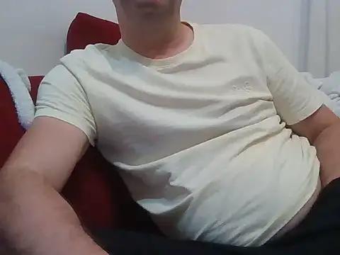 Snapshot of fikoivos chatting on June 2, 2026, 8:22 pm fikoivos online show from June 2, 2026, 8:22 pm