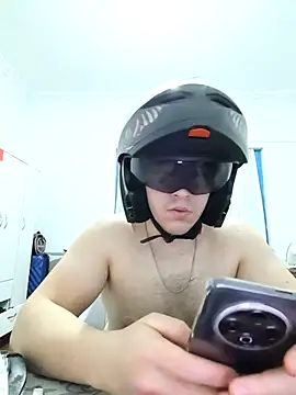 Seksihacker online show from April 28, 2026, 11:10 pm