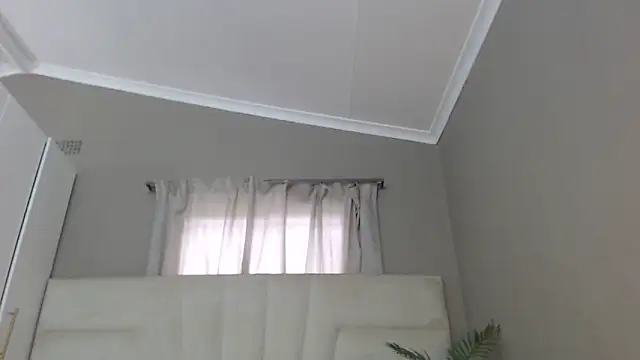 naughtyblackdolie online show from March 1, 2025, 10:24 am