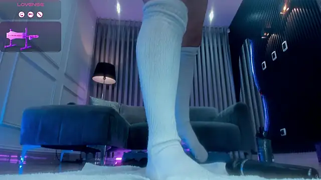 Anna parkker  online show from February 26, 2025, 11:09 am