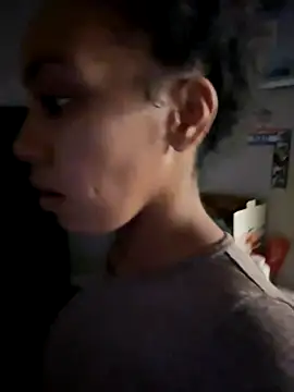 Snapshot of juicyyy323 chatting on November 21, 2025, 2:54 am juicyyy323 online show from November 21, 2025, 2:54 am