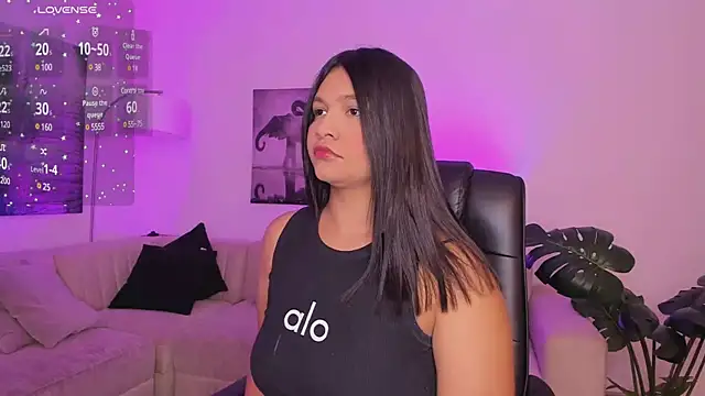 alaia7h online show from February 24, 2025, 3:33 am