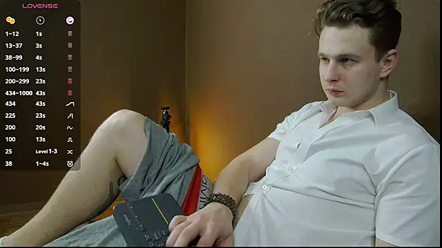 charlie smiley online show from December 3, 2024, 5:31 am