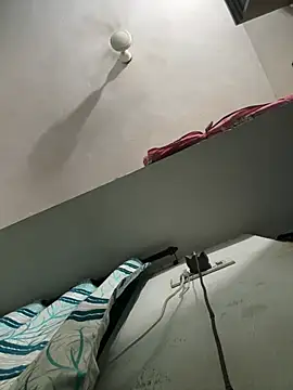 wildboy simon online show from March 6, 2026, 5:53 pm