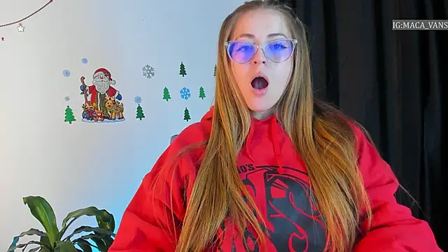 tekila   online show from December 2, 2024, 10:45 pm