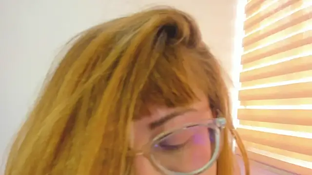 tekila   online show from November 28, 2025, 12:30 pm