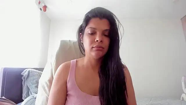 Snapshot of Sweetdreamses_ chatting on October 9, 2025, 2:26 pm Sweetdreamses online show from October 9, 2025, 2:26 pm