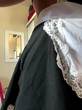 Indiazinhax online show from November 2, 2025, 12:51 pm