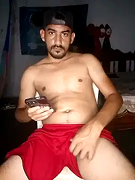 luisvina online show from July 23, 2026, 3:04 am