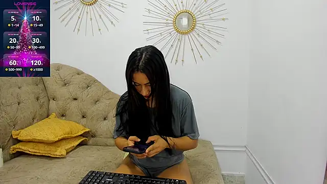 Valeria Fitness online show from December 21, 2024, 4:09 am