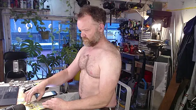 seattlemanwhore online show from July 19, 2026, 1:48 pm