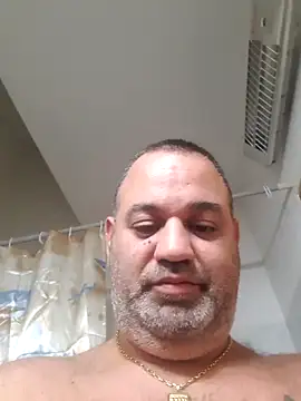 your man85 online show from February 1, 2025, 4:44 pm