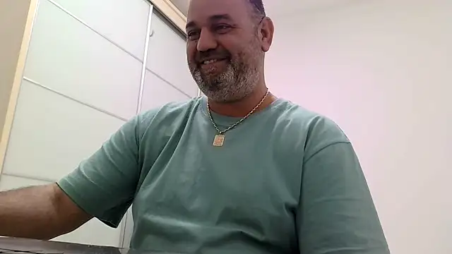 your man85 online show from February 16, 2025, 8:32 am