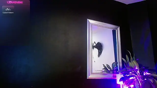 ValenGray online show from January 31, 2025, 4:03 am