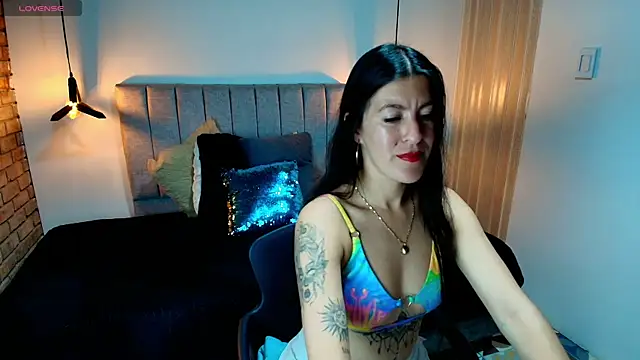 LiaCooper  online show from July 23, 2026, 12:58 pm