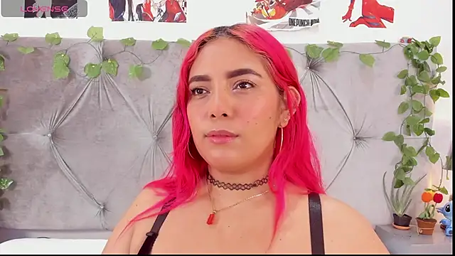 linasantoss online show from February 6, 2025, 12:16 pm