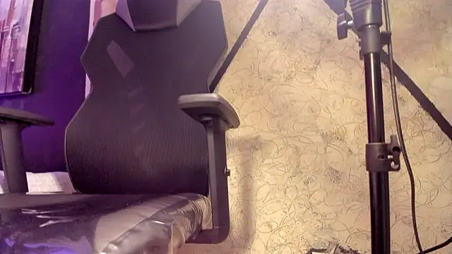 MelodyBliss online show from March 5, 2026, 9:22 pm