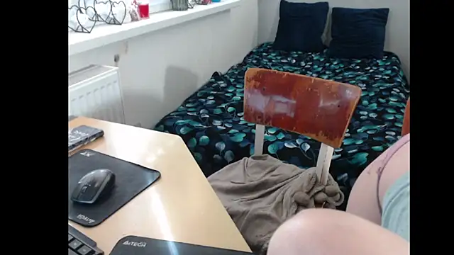 Snapshot of Sweetboobs chatting on March 4, 2025, 7:51 am Sweetboobs online show from March 4, 2025, 7:51 am