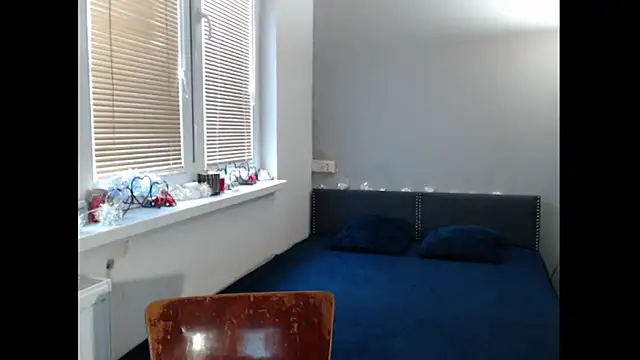 Snapshot of Sweetboobs chatting on November 17, 2025, 10:10 am Sweetboobs online show from November 17, 2025, 10:10 am