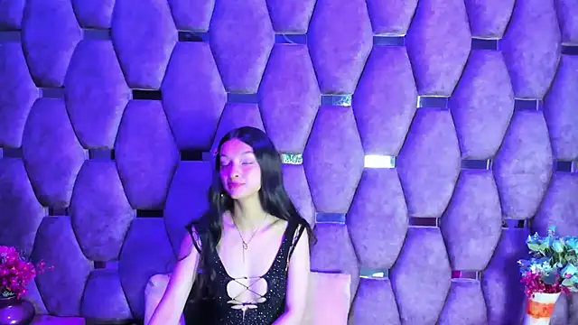 Snapshot of Aurora_18 chatting on January 19, 2026, 2:21 pm Aurora 18 online show from January 19, 2026, 2:21 pm