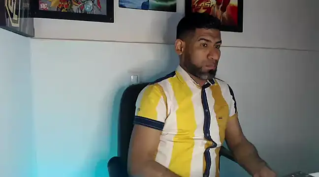 Snapshot of Enriblack92 chatting on December 5, 2024, 6:55 pm Enriblack92 online show from December 5, 2024, 6:55 pm