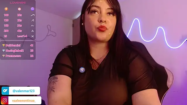 Layna cold online show from July 28, 2026, 6:20 pm